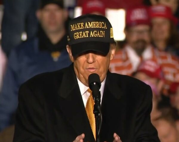 BLACK AND GOLD MAGA HOT HAT