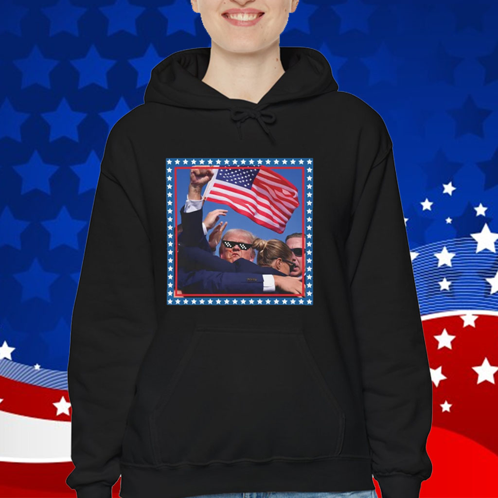 Trump is a Gangster - Donald Trump T-Shirt