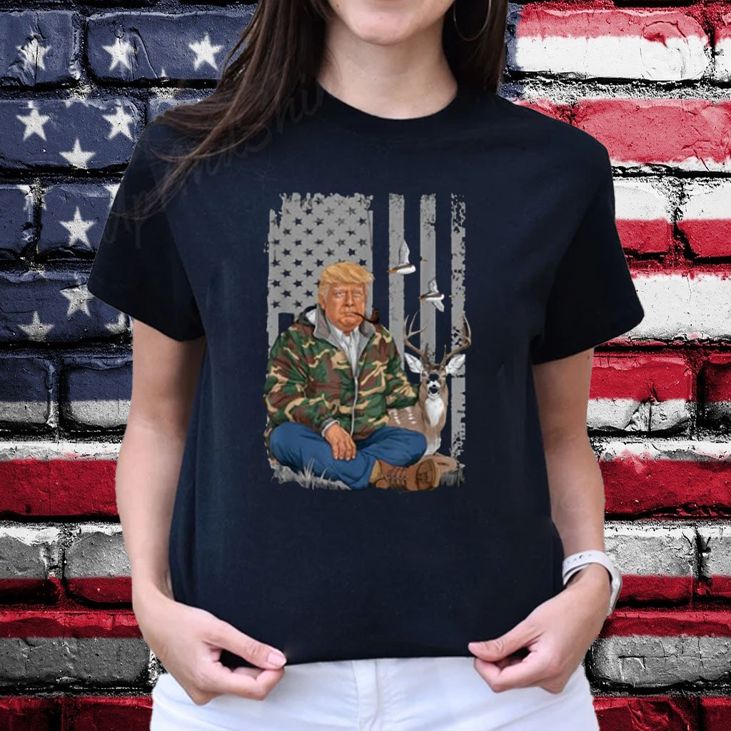 Camo Duck Hunting Trump Camouflage USA Flag Deer T-Shirt